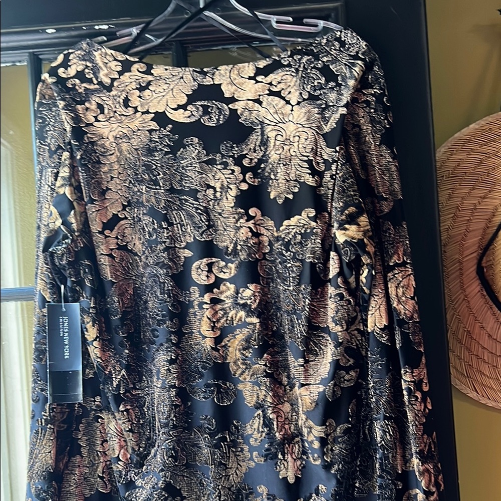 Jones New York NWT Black and Gold Embellished Long Sleeve Blouse